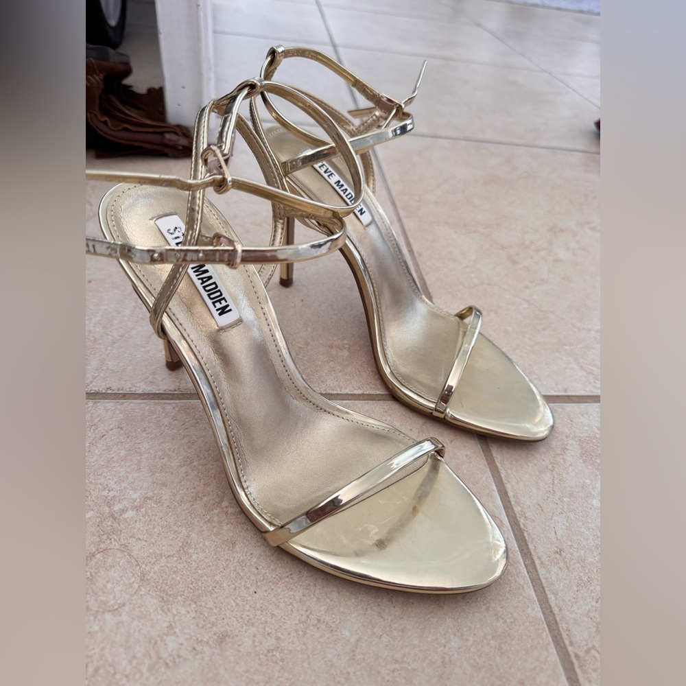 Steve Madden Metallic Gold Strappy Heels